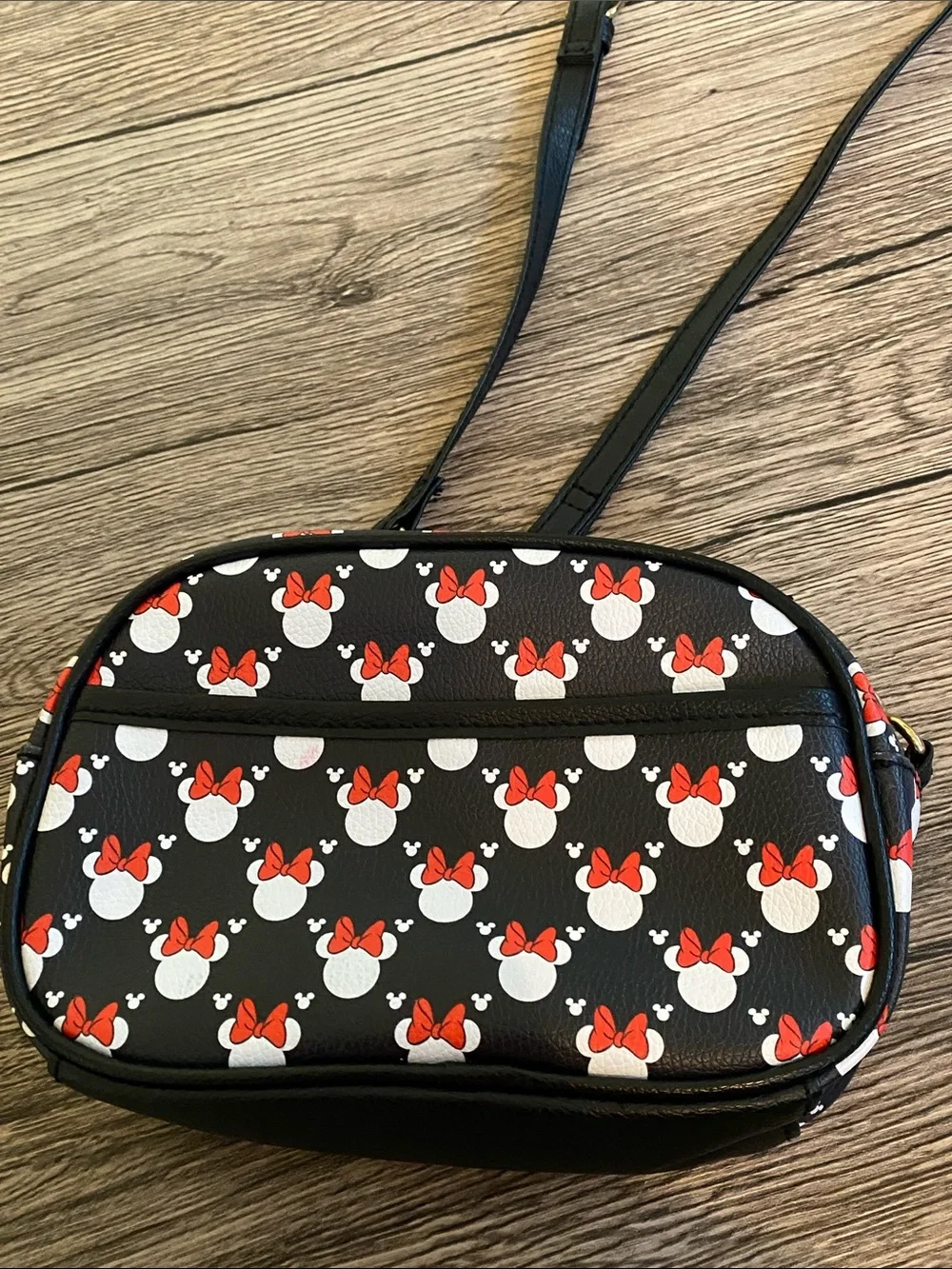 Minnie Mouse Disney Crossbody Bag with Red Bow Pattern